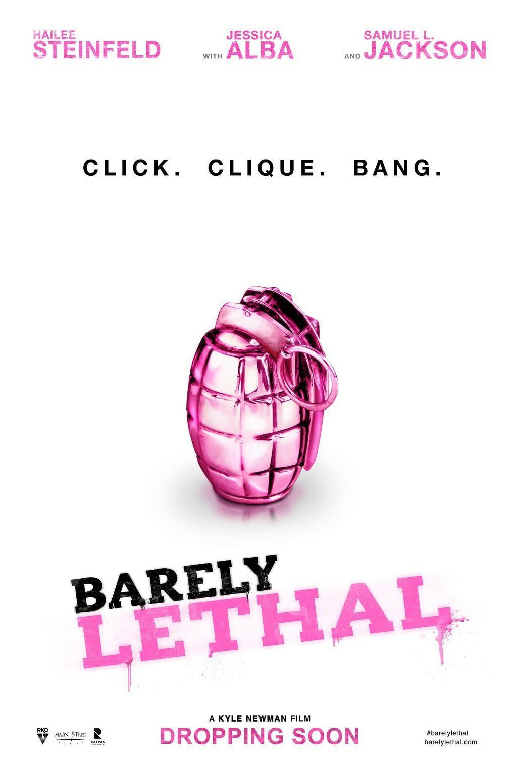 Постер фильма Особо опасна | Barely Lethal