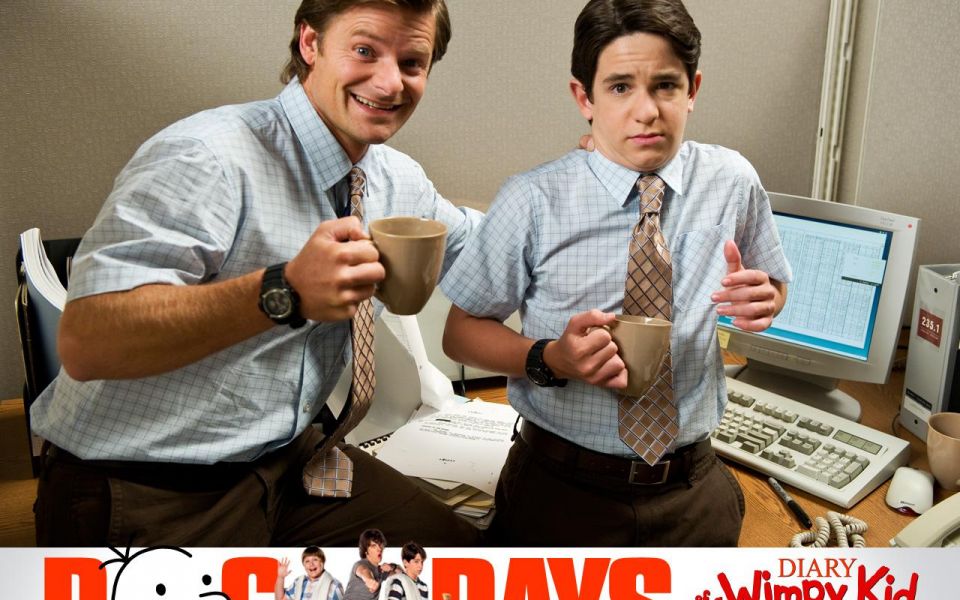 Фильм Дневник слабака 3 | Diary of a Wimpy Kid: Dog Days - лучшие обои для рабочего стола