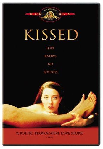 Постер фильма Поцелуй со смертью | Kissed