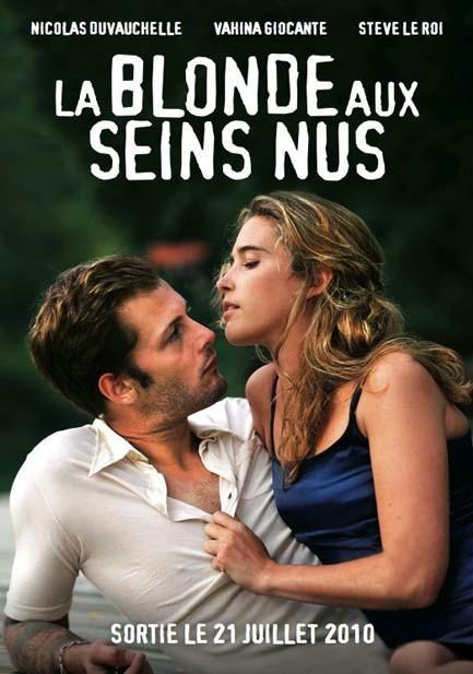 Постер фильма blonde aux seins nus