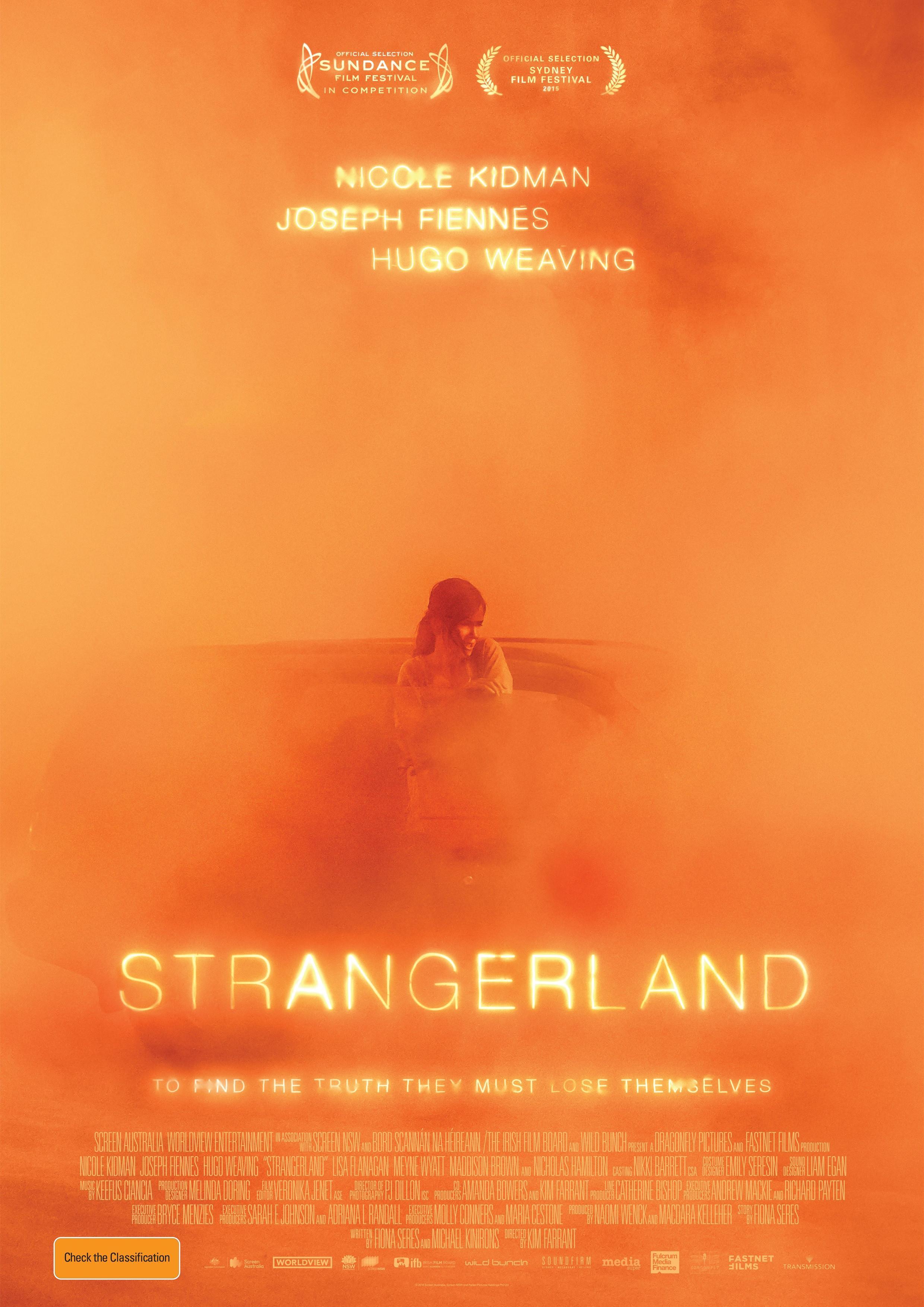 Постер фильма Чужая страна | Strangerland