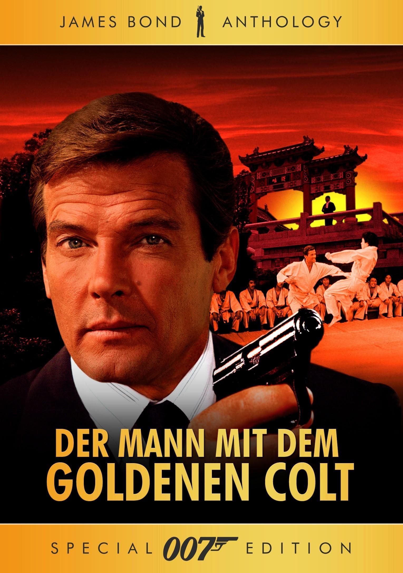 Постер фильма Человек с золотым пистолетом | Man with the Golden Gun