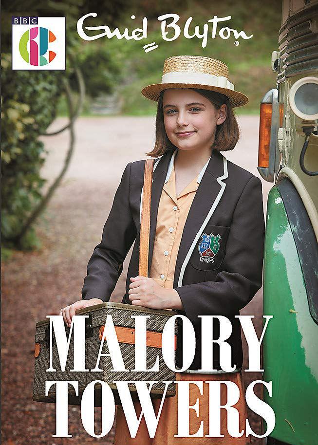 Постер фильма Школа для девочек | Malory Towers