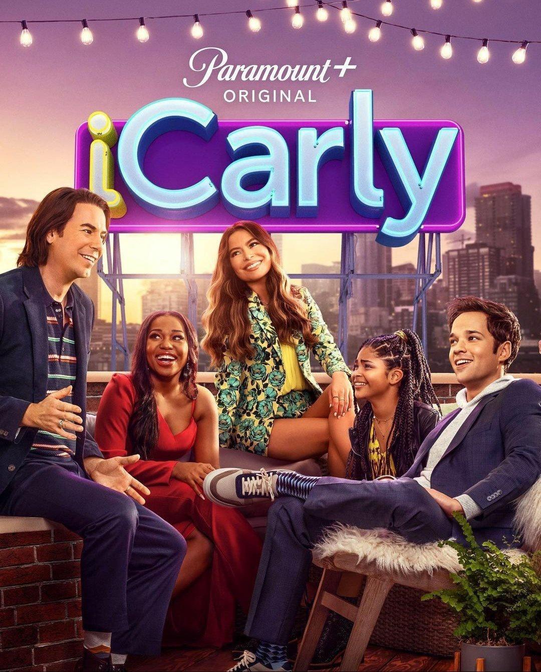 Постер фильма Возвращение АйКарли | iCarly