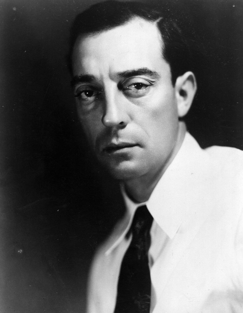 Бастер Китон - фильмы с актером, биография, сколько лет - Buster Keaton