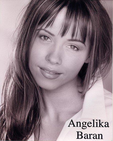 Angelika Libera.