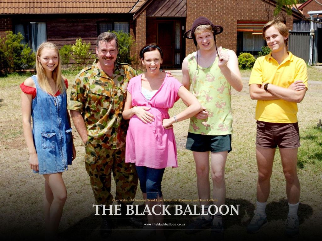 Фильм Черный шар | Black Balloon - лучшие обои для рабочего стола