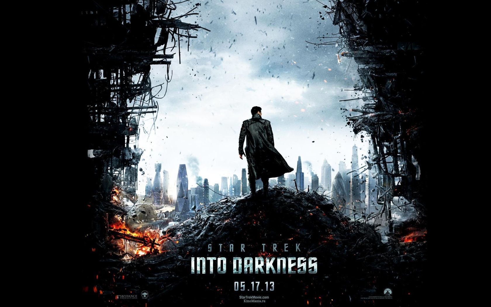 Фильм Стартрек: Возмездие | Star Trek Into Darkness - лучшие обои для рабочего стола