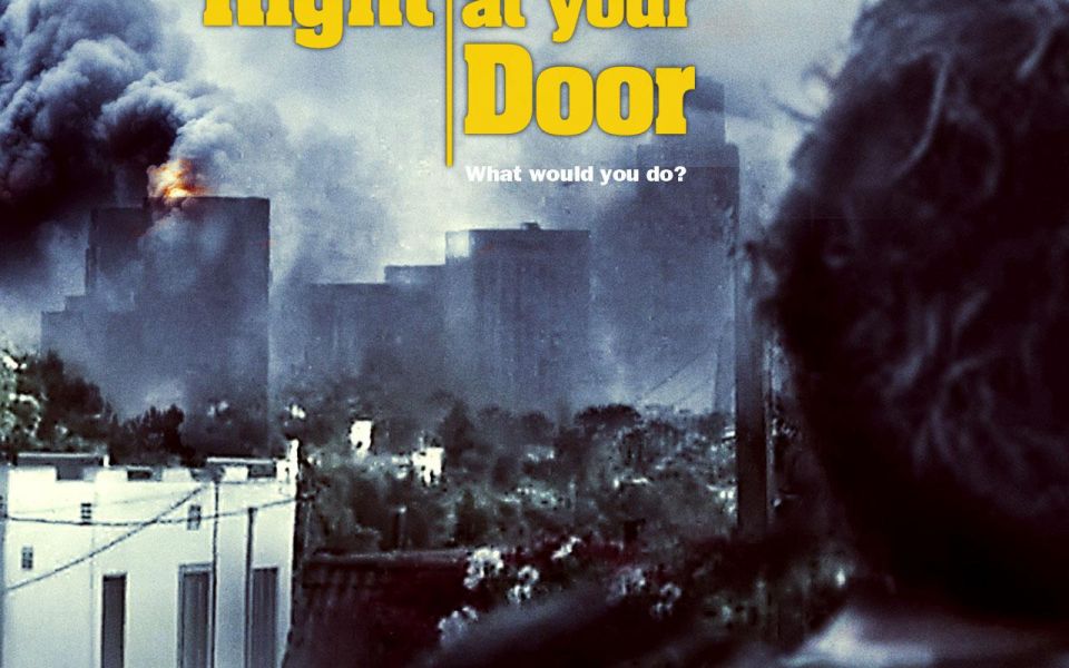 Фильм У твоей двери | Right at Your Door - лучшие обои для рабочего стола