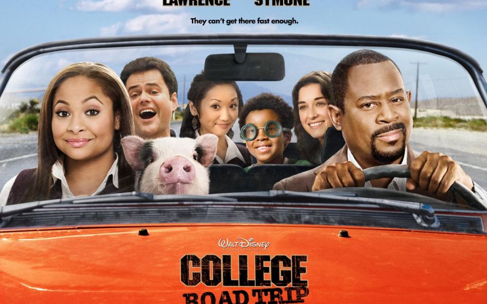Фильм Поездка в колледж | College Road Trip - лучшие обои для рабочего стола