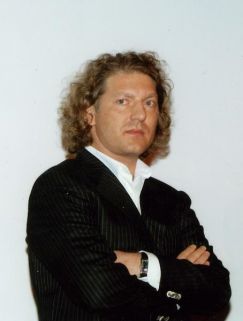 Александр Олейников (II)